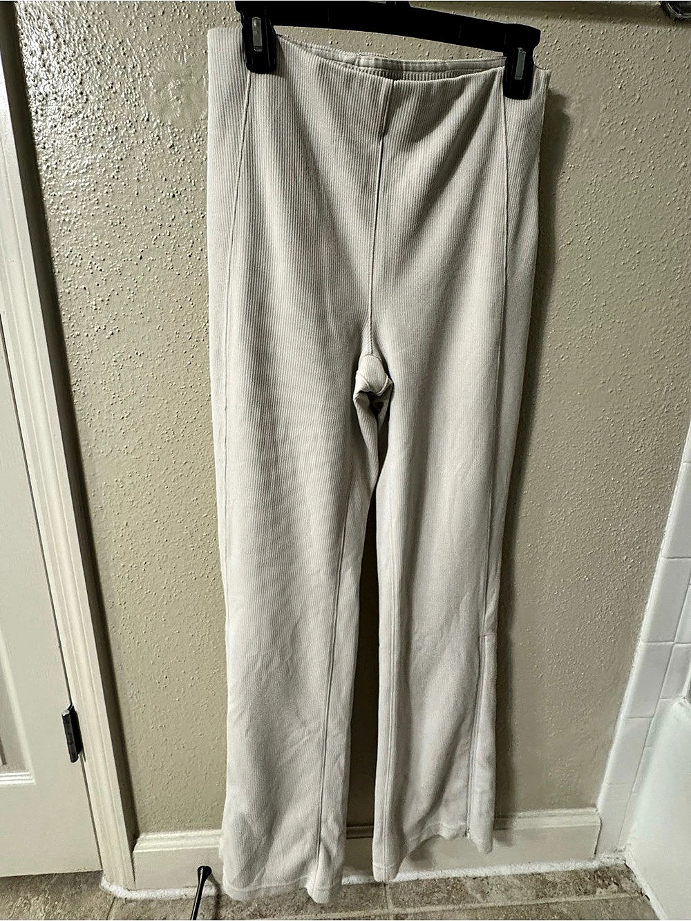 lululemon Ribbed Full-Length Leggings in Cream